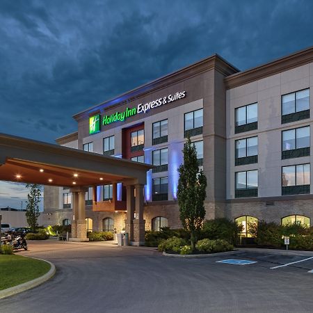 Holiday Inn Express & Suites - Belleville By Ihg Экстерьер фото